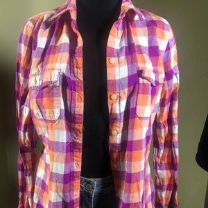 Old navy button down flannel shirt